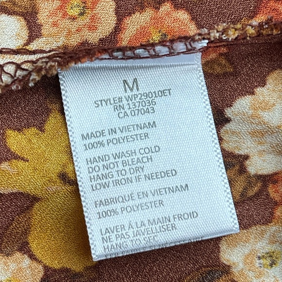 Paper Crane brown, orange and yellow floral blouse size medium - Picture 5 of 5